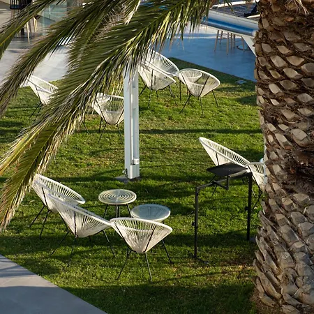 Szálloda Liana & 4*