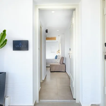 Liana & Szálloda Ájosz Prokópiosz