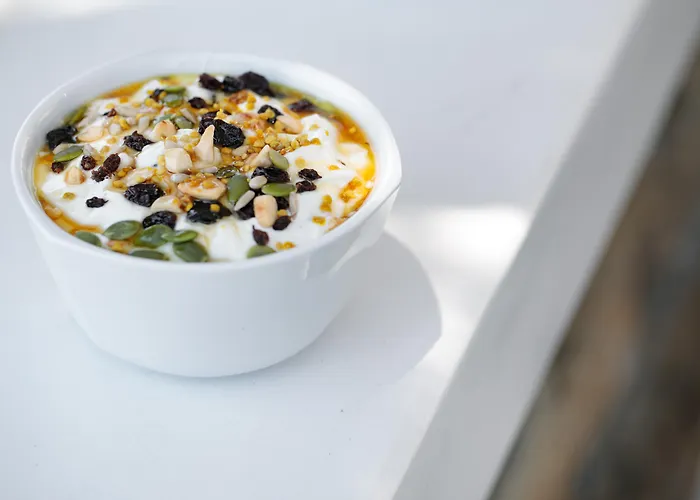 Liana & Otel Agios Prokopios (Naxos)