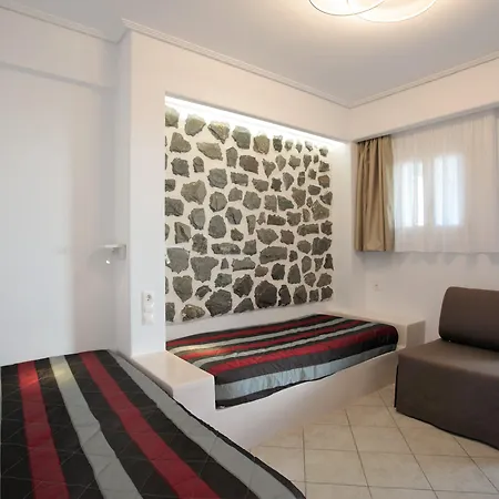Liana & Hotel 4*