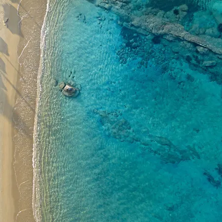 Liana & 4* Agios Prokopios (Naxos)